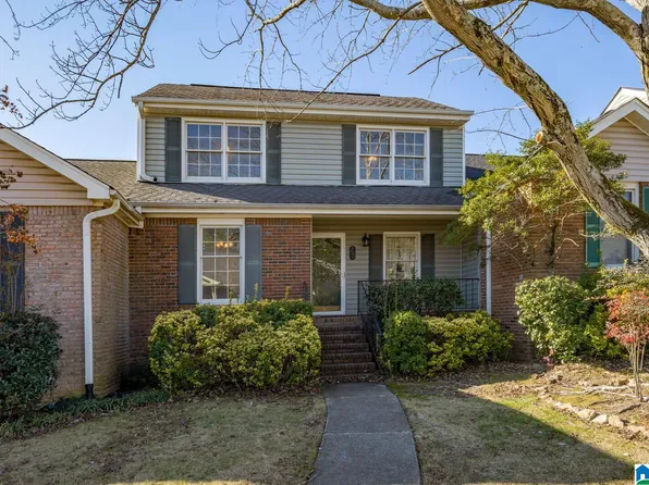213 Woodbury Dr, Vestavia, AL 35216