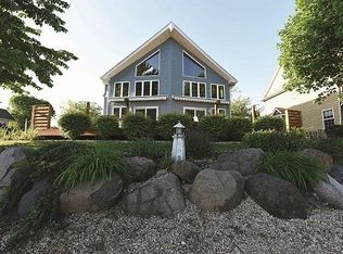 110 Hillsman Ln, Seneca, IL 61360