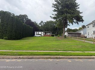 18 Williams St, Edwardsville, PA 18704