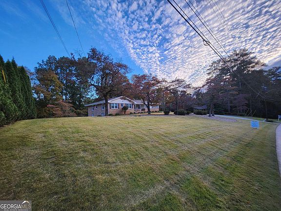 3rd image of 1554 Cooper Lake Rd SE