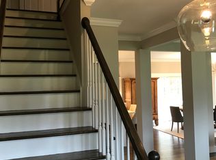 34 Fir Grove Rd, Manchester, CT 06040