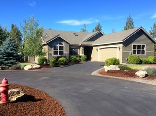 8140 Granite Falls Ct, Redmond, OR 97756