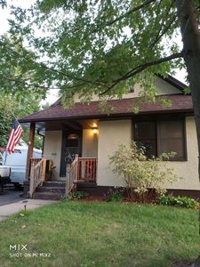 2076 Cottage Ave E, Saint Paul, MN, 55119