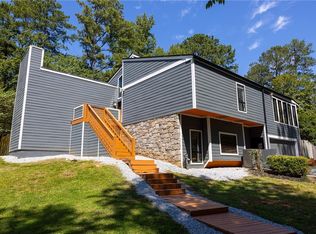 4053 Spalding Holw, Norcross, GA 30092