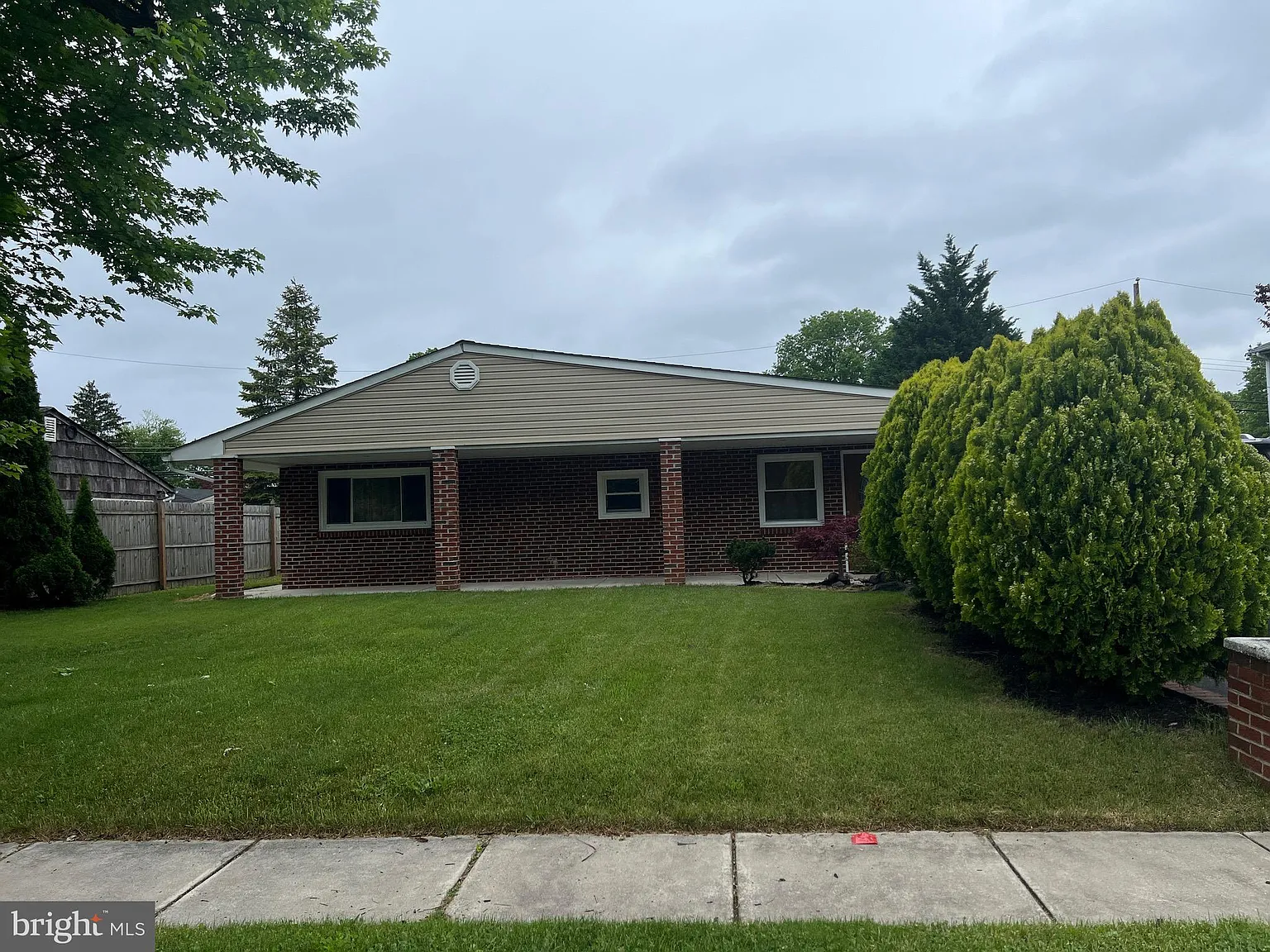 61 Yellowood Dr photo 1