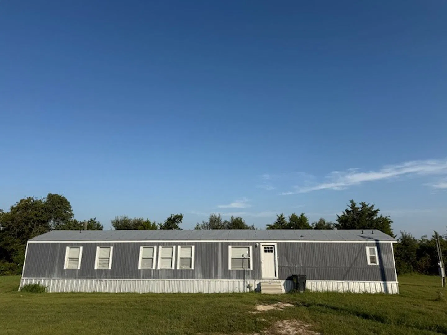 606 Cypress St — Photo 1