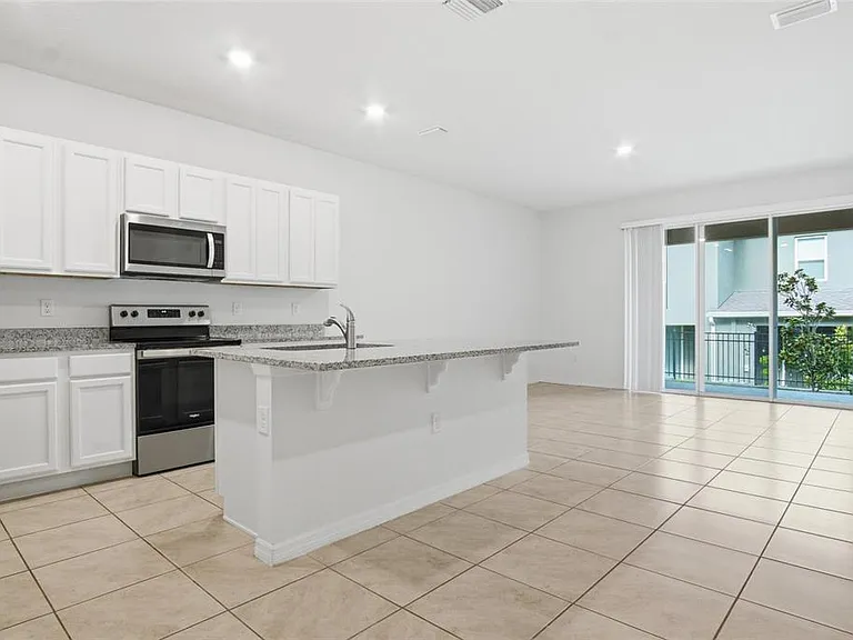 1535 Lumber Ave — Photo 4