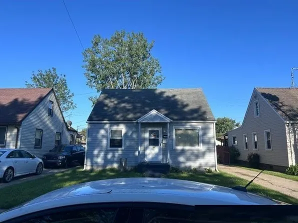 26431 Clancy St, Roseville, MI 48066