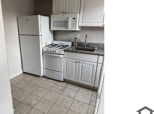 30 Greenwich Ave #3, Greenwich, CT 06830