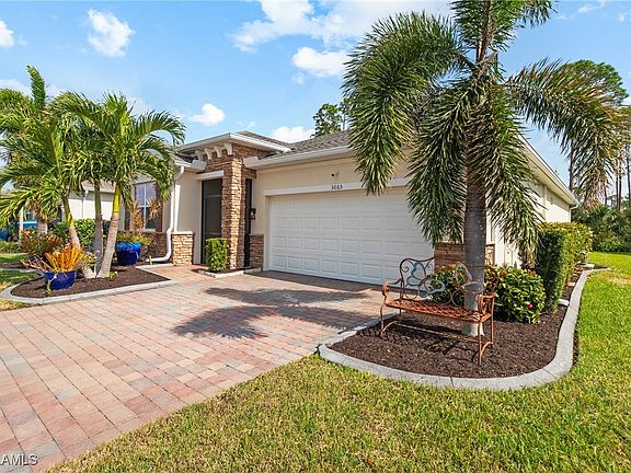 3rd image of 3065 Amadora Cir