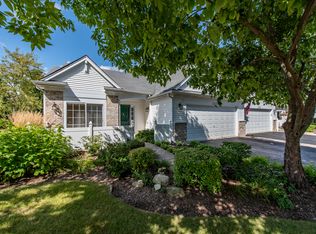 2322 Meadowcroft Ln, Grayslake, IL 60030