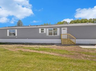 69205 Garver Lake Rd #110, Edwardsburg, MI 49112