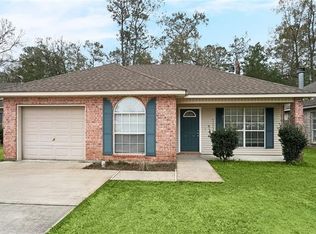 104 Poe St, Madisonville, LA 70447