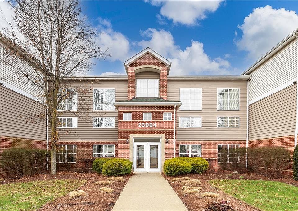1st image of 23004 Chandlers Ln #4-230
