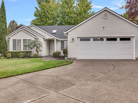 3rd image of 2908 SE 171st Ct