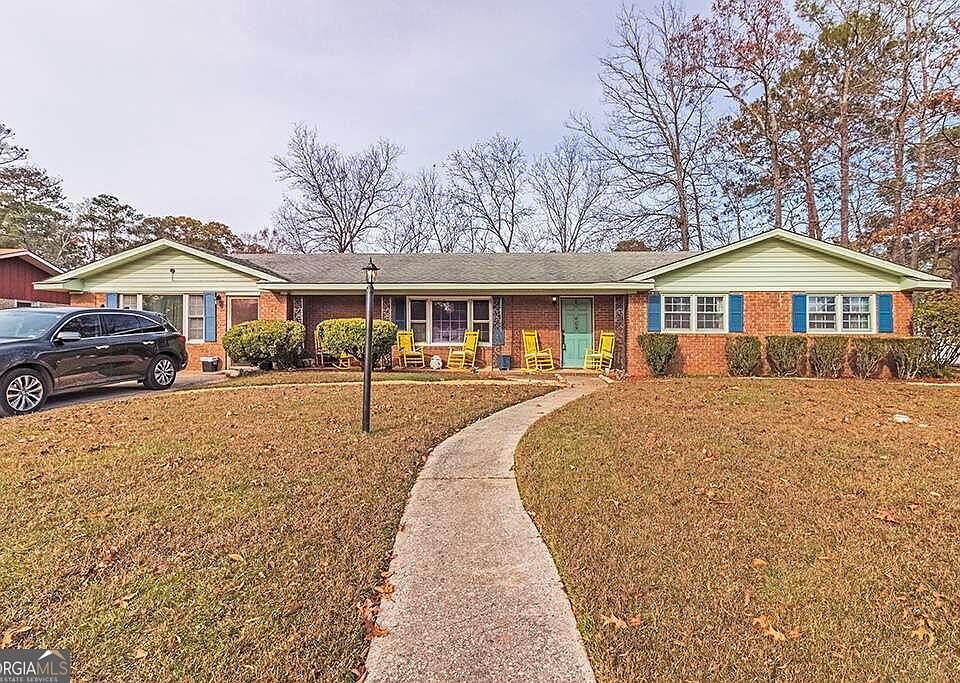 1st image of 409 Forest Lake Dr