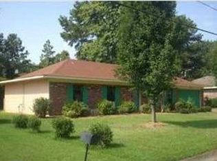 325 Beechcrest Dr, Jackson, MS 39211