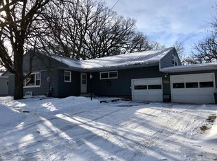 317 N 14th St, Clear Lake, IA 50428