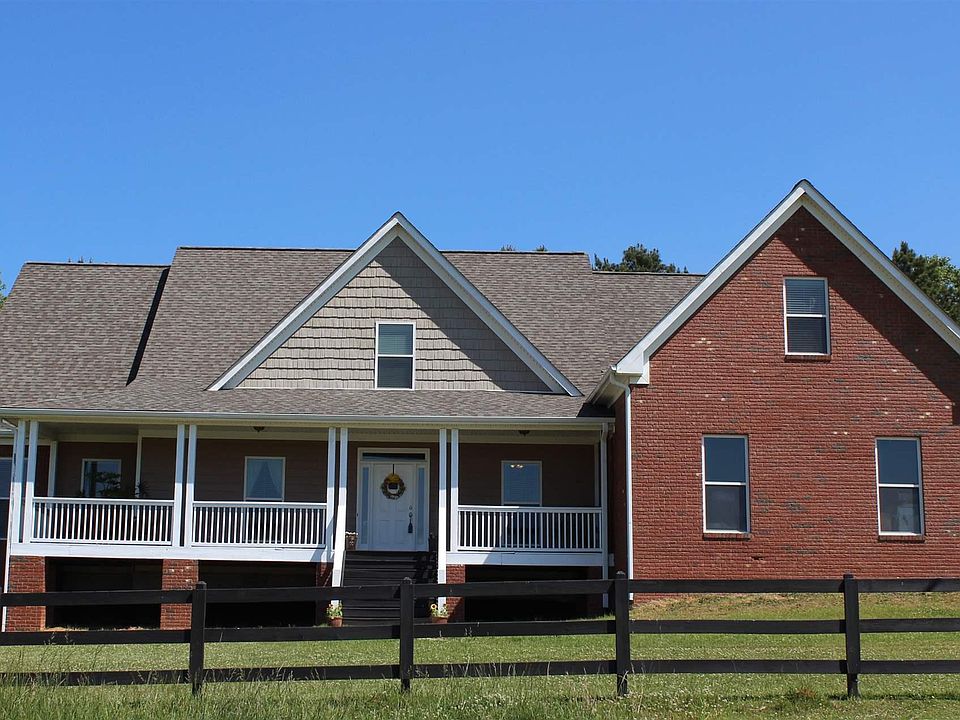 1st image of 535 Oak Ridge Dr