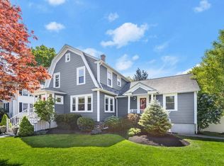 54 Amherst St, Worcester, MA 01602