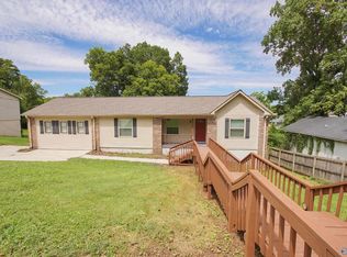 4704 Ardmore Dr NW, Huntsville, AL 35816
