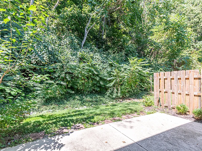 Trails at Mariemont — Photo 114