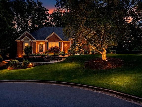 2nd image of 4810 Rosette Ct