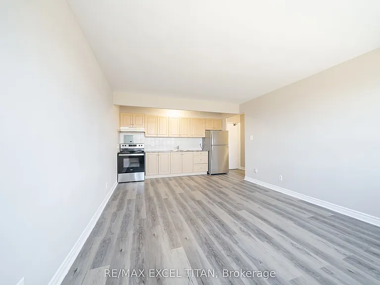 468 Ottawa St N #347D — Photo 4