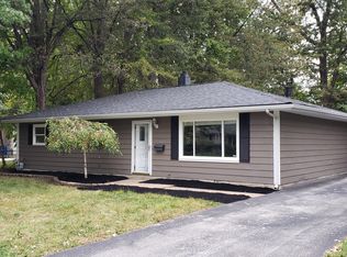 7533 Pinehurst Dr, Mentor On The Lake, OH 44060