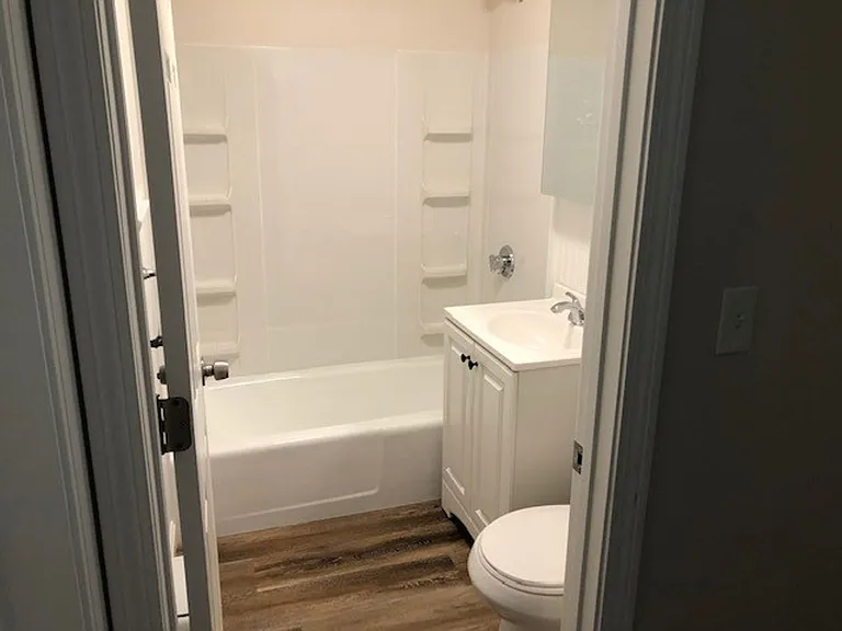 8 Flume Rd — Photo 7