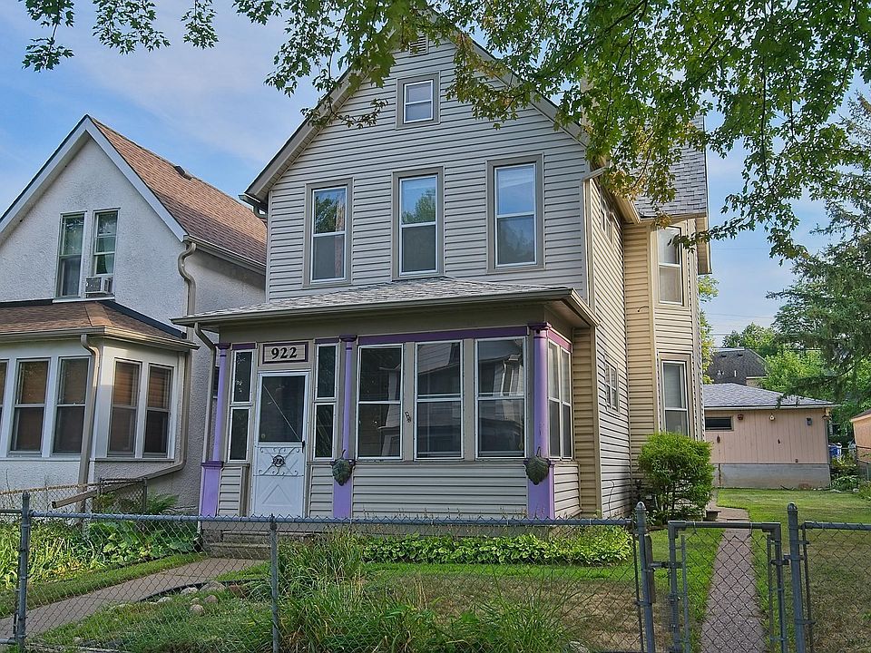 1st image of 922 Beech St