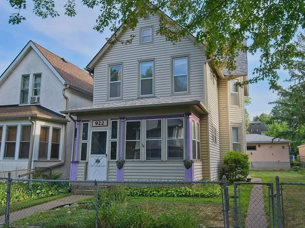 922 Beech St, Saint Paul, MN 55106