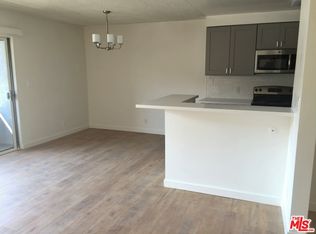 642 W Knoll Dr APT 101, West Hollywood, CA 90069