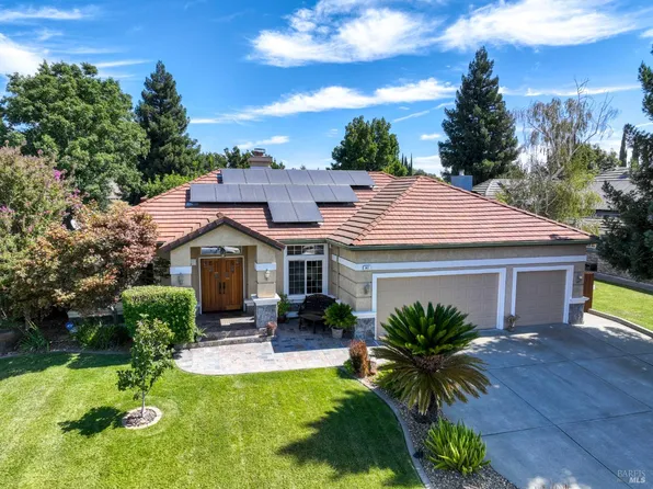 967 Cedar Brook Ln, Vacaville, CA 95687