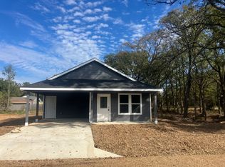 100 Plumthicket Ln, Trinidad, TX 75163