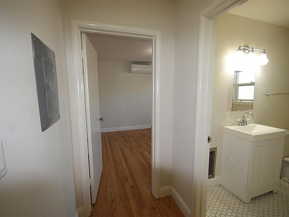 5th image of 3301 Pacific Ave APT 20