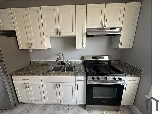 1st image of 7914 S Wabash Ave #3