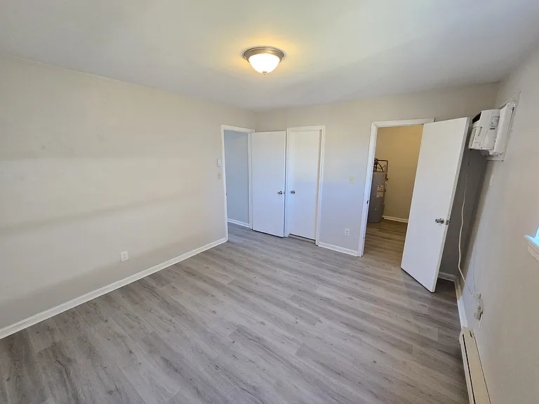 3475 Azalea Garden Rd Apartments — Photo 8