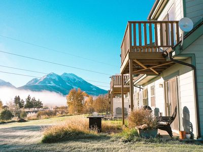 7 Avalon Ct #A, Emigrant, MT, 59027