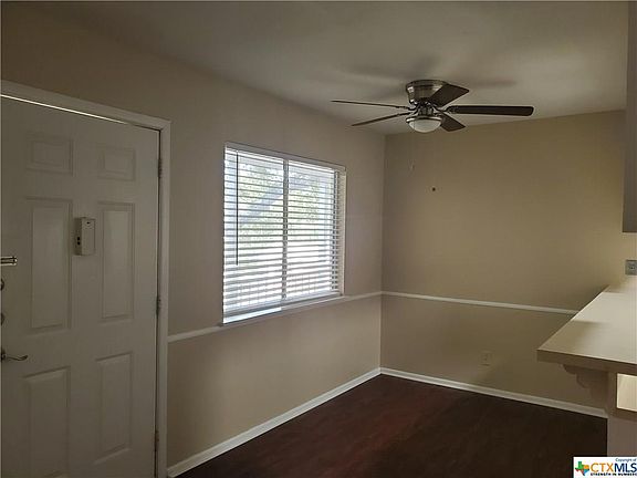 3rd image of 1120 N King St APT 202