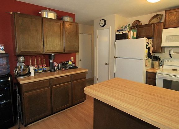 5th image of 8196 S Bettina Ln