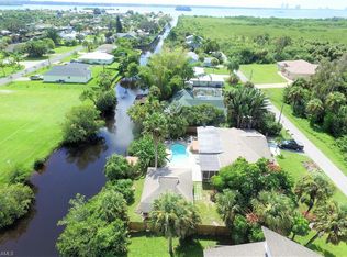 2262 Westwood Rd, North Fort Myers, FL 33917