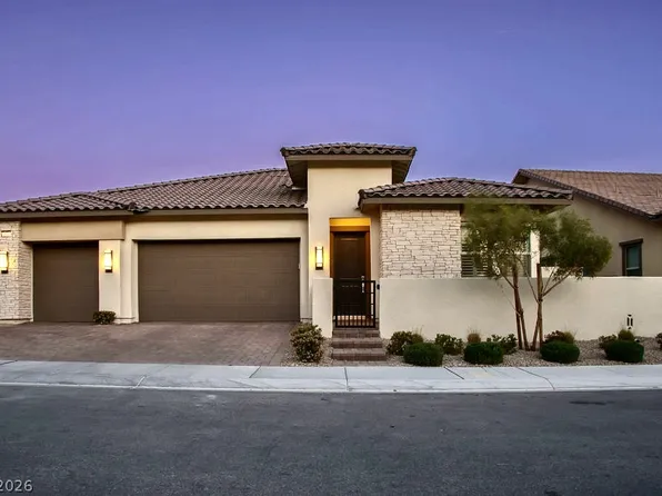 180 Medianoche St, Las Vegas, NV 89138