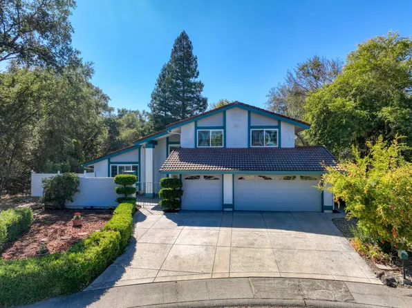 8457 Edgecliff Ct, Citrus Heights, CA 95610
