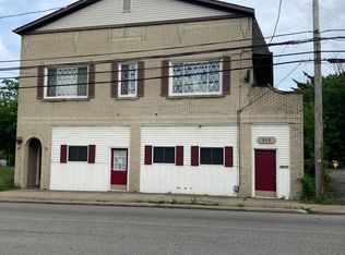 819 Wooster Rd N, Barberton, OH 44203