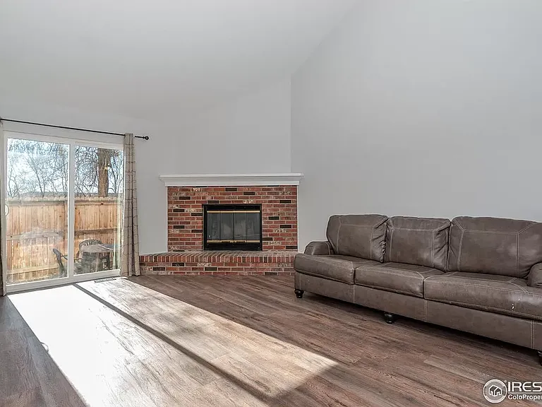 13012 Harrison Dr — Photo 5