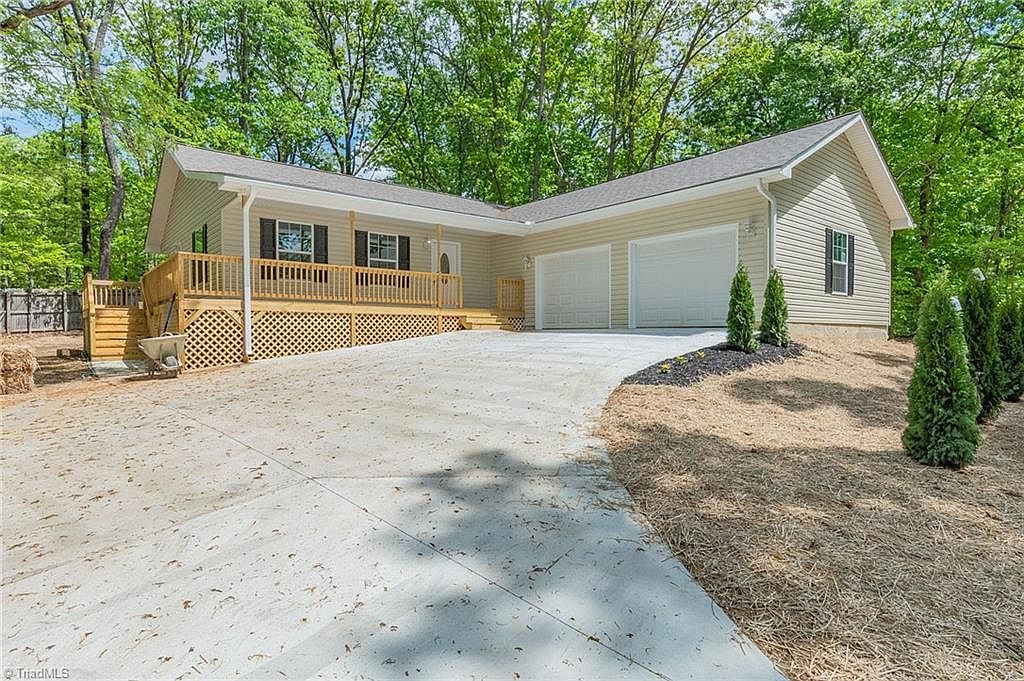 509 E Holly Hill Rd, Thomasville, NC 27360 Zillow