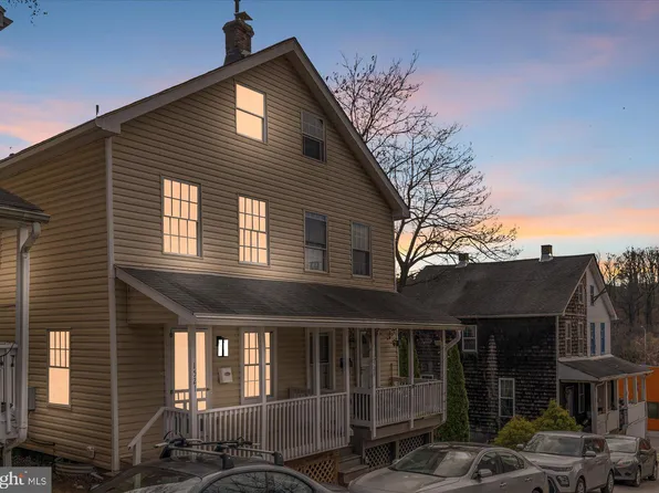 1521 Baldwin St, Baltimore, MD 21211