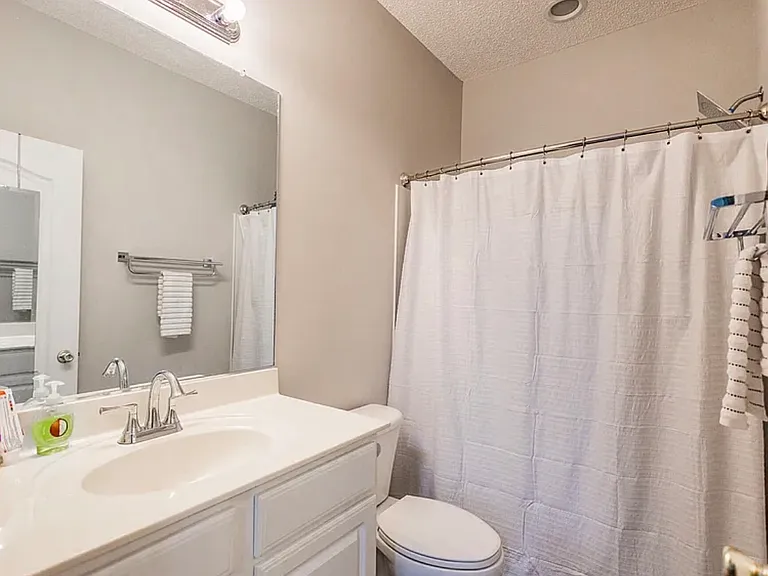 110 Black River Dr — Photo 5
