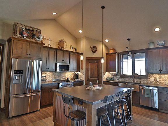 2nd image of 7 Jackie Bee Dr Lot 1